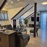 Renovated Skorin Apartamento *