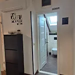 Renovated Skorin Apartament