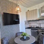 Renovated Skorin Apartamento