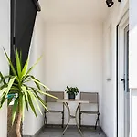 Renovated Skorin Διαμέρισμα *