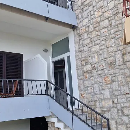 Apartment Renovated Skorin