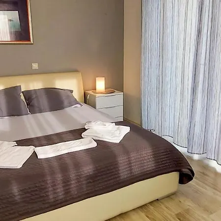 Renovated Skorin * Rogoznica (Sibenik-Knin)
