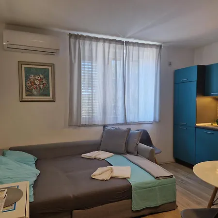 Renovated Skorin * Rogoznica (Sibenik-Knin)