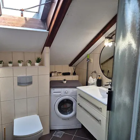 Renovated Skorin Apartment