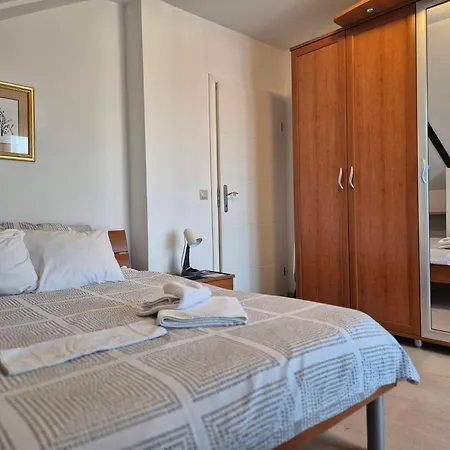 Apartment Renovated Skorin