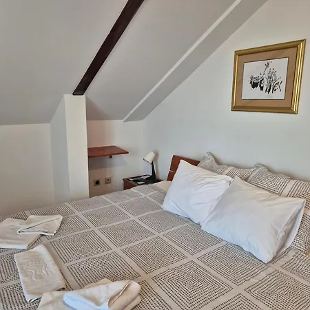 Renovated Skorin Apartment *