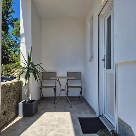 Renovated Skorin Appartement *