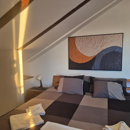 Renovated Skorin