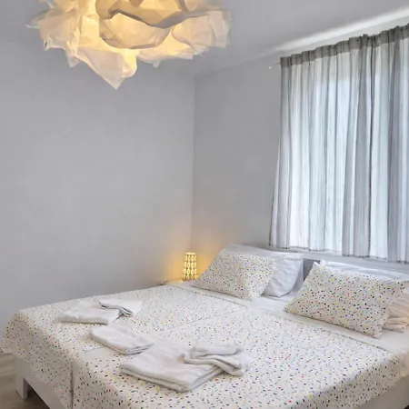 Renovated Skorin Apartment