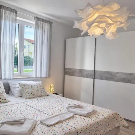 Apartment Renovated Skorin