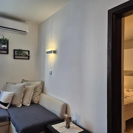 Renovated Skorin * Rogoznica (Sibenik-Knin)