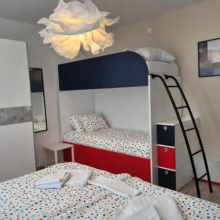Apartment Renovated Skorin Rogoznica (Sibenik-Knin)