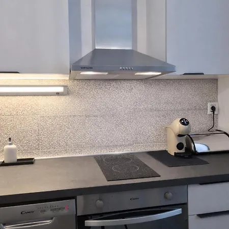Renovated Skorin Apartment Rogoznica (Sibenik-Knin)