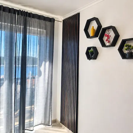 Renovated Skorin Apartment *