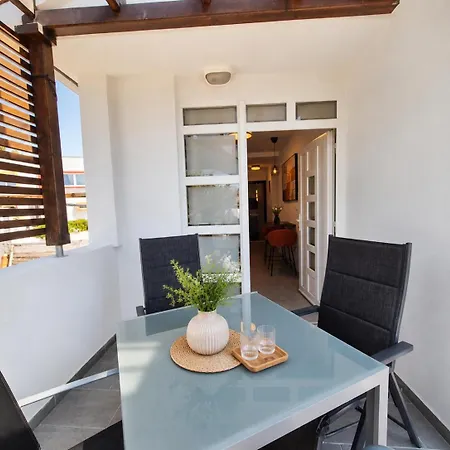 Renovated Skorin Daire