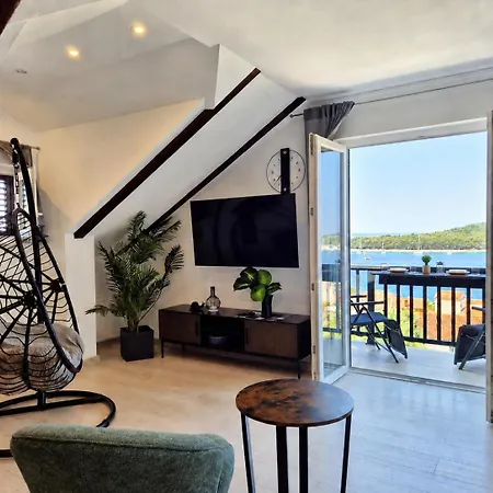 Renovated Skorin Daire *