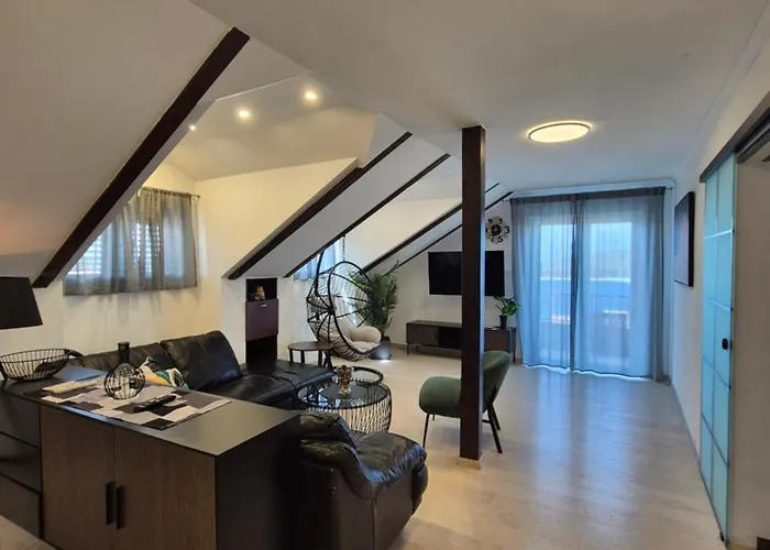 アパート Renovated Skorin ロゴズニッツァ