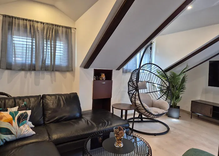 Renovated Skorin * Rogoznica (Sibenik-Knin)