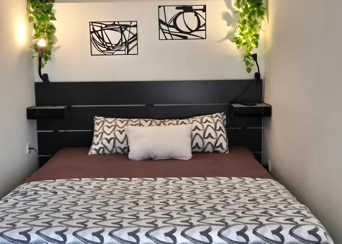 Renovated Skorin Apartment *