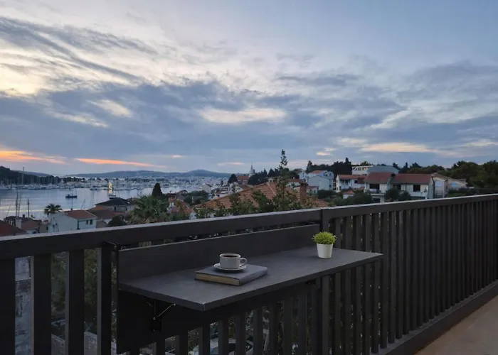 Apartment Renovated Skorin *