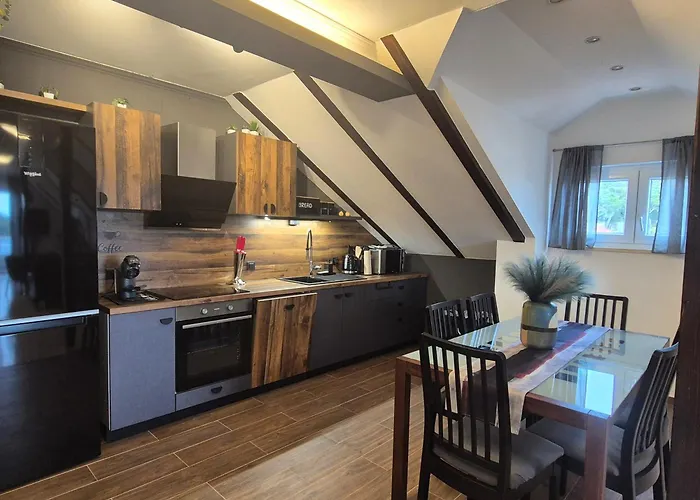 Apartment Renovated Skorin Rogoznica (Sibenik-Knin)