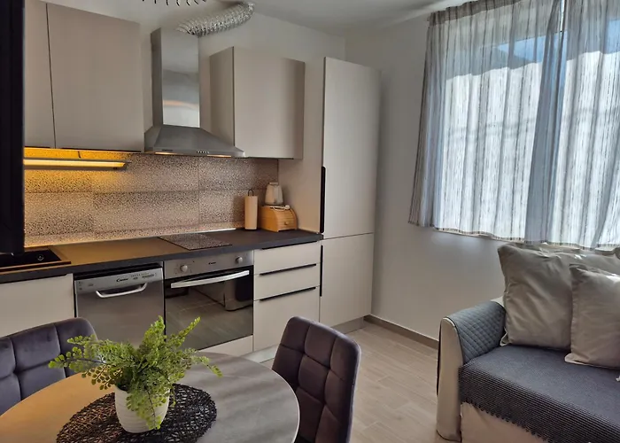 Renovated Skorin * Rogoznica (Sibenik-Knin)